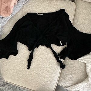 Pacsun cropped cross over top